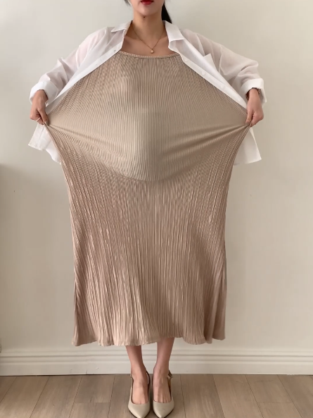 マタニティウェア-ハニープリーツ-キャミソール-マタニティワンピース-dress-マタニティウェア通販SOIM【ソイム】-07-14-2025_04_35_PM